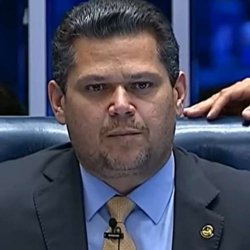 Alcolumbre se diz “estarrecido” com declarações de Valdemar sobre CPI do Banco Master. Veja o vídeo!
