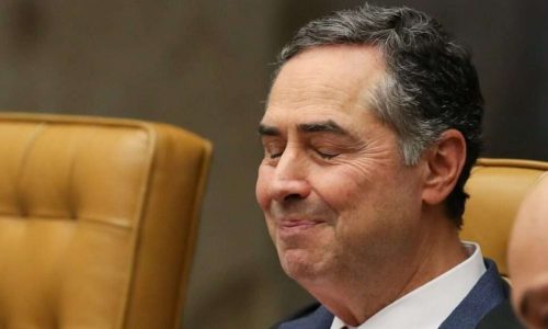 Barroso não tem mais dúvidas: saiu na hora certa e assiste tudo de camarote