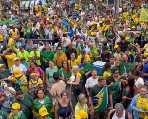 Poucos perceberam a manifestação que exigiu prisão domiciliar de Bolsonaro no último domingo