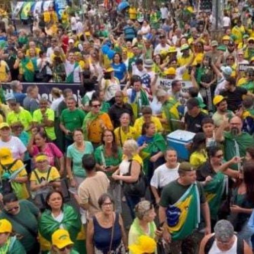 Poucos perceberam a manifestação que exigiu prisão domiciliar de Bolsonaro no último domingo