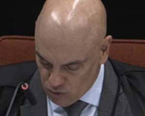 Carta de senador americano chega a Moraes questionando prisão domiciliar de Bolsonaro