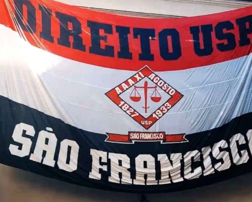 Estudantes de Direito da USP protagonizam vexame triste