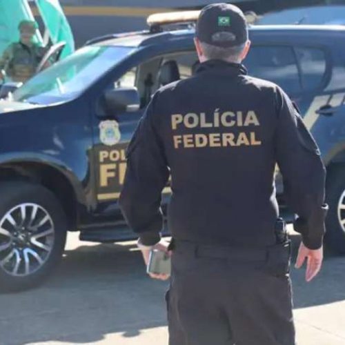 Mensagens do PCC vazam e expõem esquema milionário com dinheiro voando para Brasília