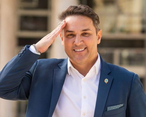 Pesquisa no RS confirma liderança de Zucco e revela que Eduardo Leite terá dificuldades numa disputa ao Senado