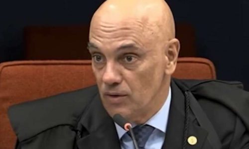 Alexandre de Moraes autoriza entrada de técnico em casa de Bolsonaro — mas impõe revista e retenção de eletrônicos