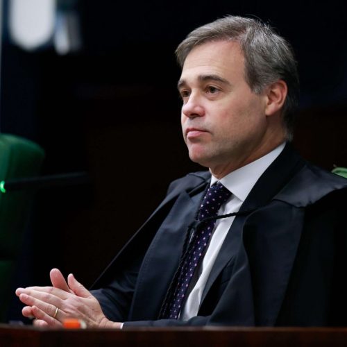 Advogado famoso tenta soltar Vorcaro, mas Mendonça mantém prisão