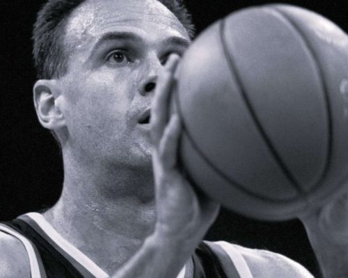 Morre Oscar Schmidt, o Mão Santa, ícone do basquete brasileiro