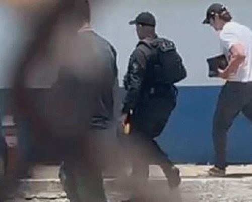 Dono do Banco Master acaba de deixar a prisão usando tornozeleira