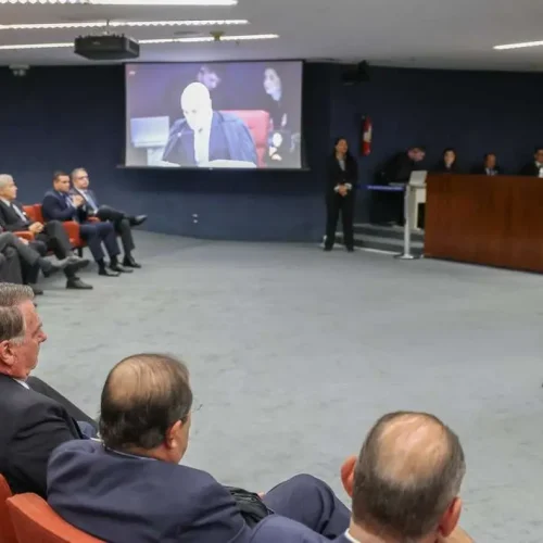 Justiça Inventa Crime de ‘Desordem Informacional’ e Jurista Alerta para Ataque à Liberdade de Expressão
