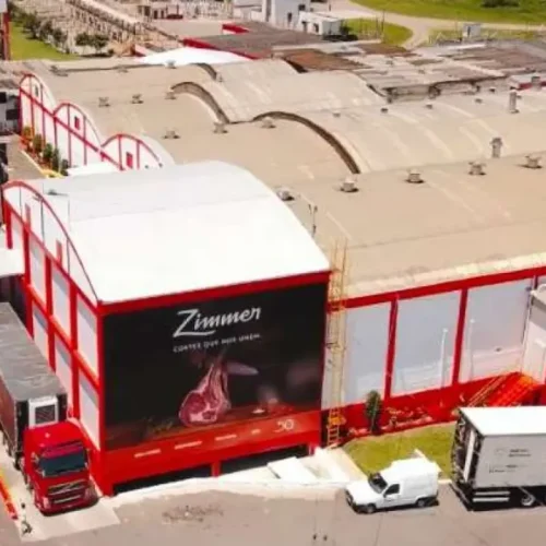 Dívida de R$ 75 milhões: Frigorífico Zimmer pede recuperação judicial no RS