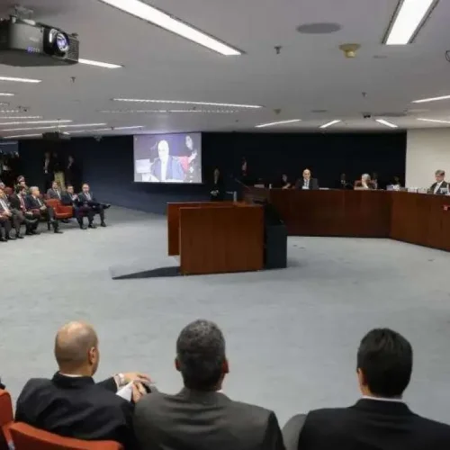 Fux Escancara Farsa do 8 de Janeiro no STF e Confessa Injustiças
