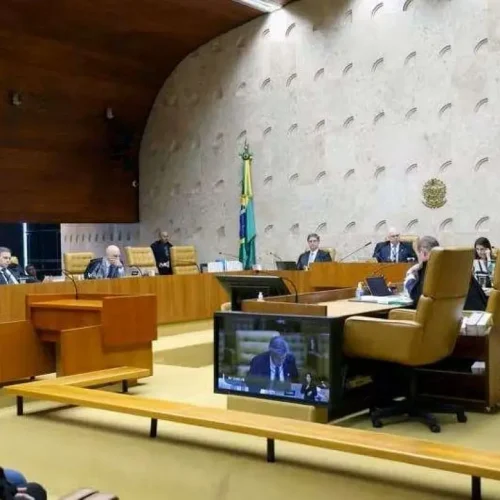 STF: Choro de Toffoli em Homenagem Gera Debate Após Anulações da Lava Jato