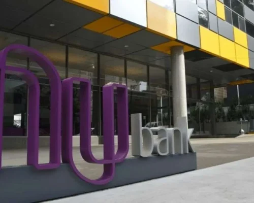 Nubank Responde a Conflito: 12 Colaboradores Demitidos Por Conduta Em Debate Sobre Modelo Híbrido