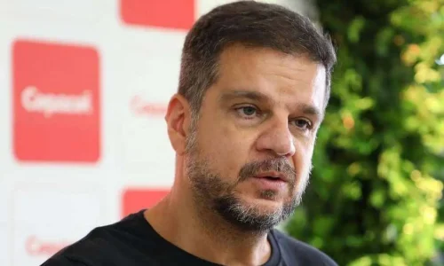 Pimentel Adverte: Facções Promovem ‘Terrorismo’ no Rio e Atacam Soberania Nacional