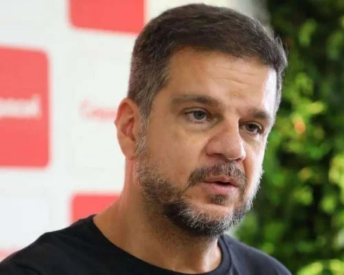 Pimentel Adverte: Facções Promovem ‘Terrorismo’ no Rio e Atacam Soberania Nacional