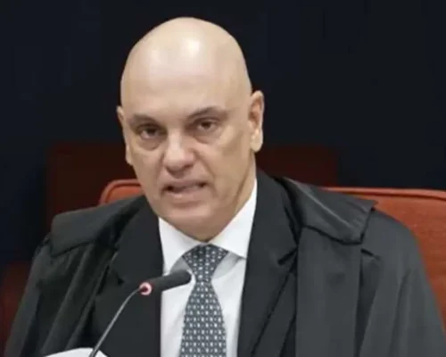 STF: Alexandre de Moraes Rejeita Recurso Final de Jair Bolsonaro em Caso de Condenação