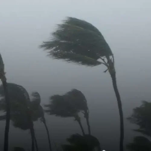 Ciclone Extratropical Põe Sul do Brasil em Alerta Vermelho com Ventos Superiores a 100 km/h