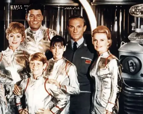 Luto na TV Americana: June Lockhart, Estrela de ‘Lassie’, Falece aos 100 Anos