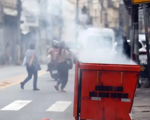 Rio de Janeiro: Megaoperação Policial no Complexo do Alemão Deixa Mais de 60 Mortos