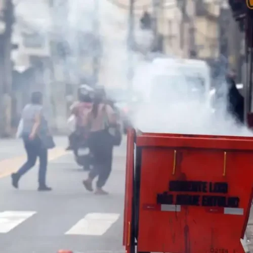 Rio de Janeiro: Megaoperação Policial no Complexo do Alemão Deixa Mais de 60 Mortos