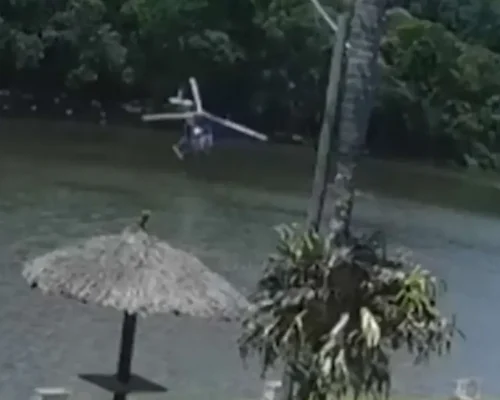 Acidente Aéreo em São Roque: Helicóptero Despenca em Lago e Ocupantes São Resgatados