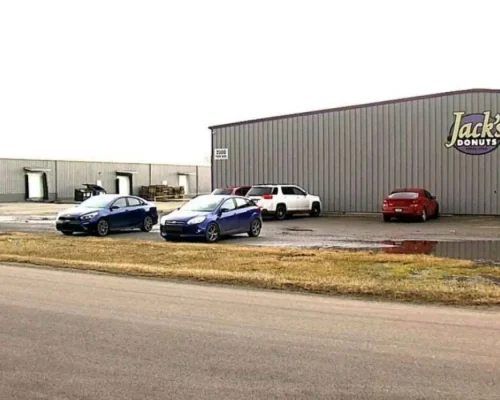 Crise Econômica nos EUA: Jack’s Donuts Pede Recuperação Judicial Após 60 Anos de Operação