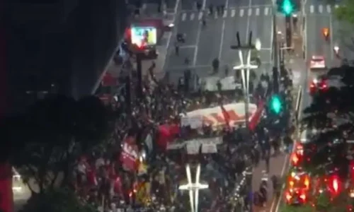PCO e Esquerda Fracassam em Protesto contra Cláudio Castro na Avenida Paulista