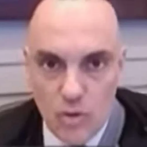 General Flynn expõe CIA por suposta interferência nas eleições brasileiras