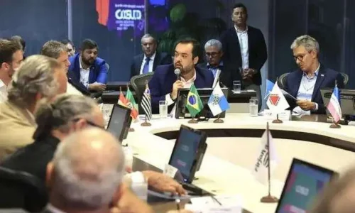 Exclusivo: Revelado plano para culpar estados pela rota da cocaína no Rio e minar apoio a Cláudio Castro