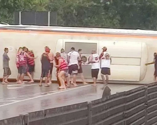 Acidente na Dutra: Ônibus com Torcidas do Flamengo Capota em Barra Mansa